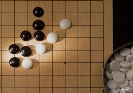 围棋黑白两色的原因 为什么围棋的棋子只有黑白两色？