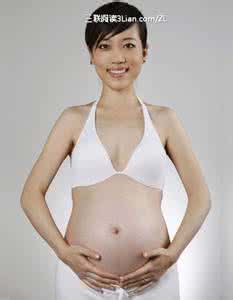 准妈妈阵痛难忍揉肚子 准妈妈千万别摸肚子 易造成早产