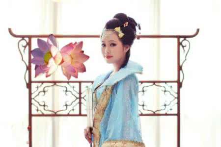 南侨机工英雄传郁兰亭 和兰亭郡主英雄贴十三首 鹧鸪天