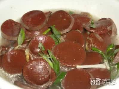 血肠的家常做法 血肠的做法,血肠怎么做好吃,血肠的家常做法