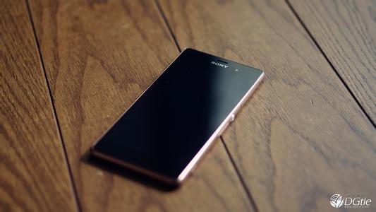 索尼xperia z3 索尼xperia z3 【视频】索尼Xperia Z3运行原生安卓5.0棒棒糖