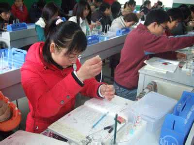 高中化学实验探究 高中化学实验教学中培养学生的探究能力
