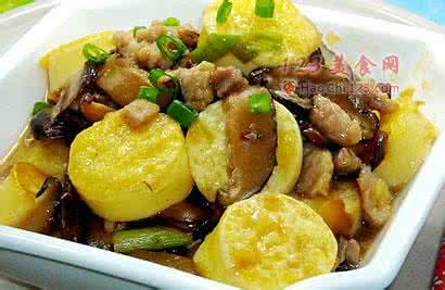 日本豆腐的做法 冬菇肉丝煮日本豆腐的做法