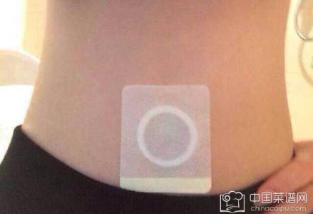 葱白加姜末贴肚脐 葱白贴肚脐