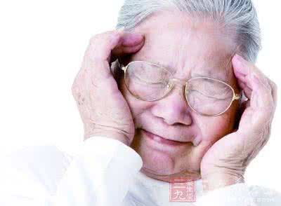 老年痴呆家庭护理 专家称家有老年痴呆患者家庭护理不可忽视
