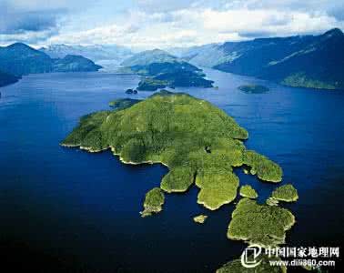 新西兰峡湾国家公园 绿宝石之地:新西兰峡湾国家公园