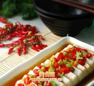 剁椒豆豉蒸腊鱼 剁椒豉汁蒸豆腐