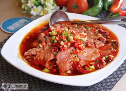 煳辣椒 水煮牛肉的煳辣椒为什么要匀着撒在牛肉上
