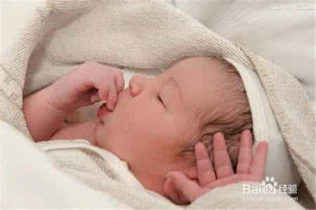 冷血女杀手穿越成婴儿 婴儿冬天怎么洗澡 几个技巧婴儿冬天洗澡不冷