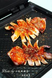 赞不绝口的意思 用电饼铛也能做出赞不绝口的街头小吃-铁板鱿鱼