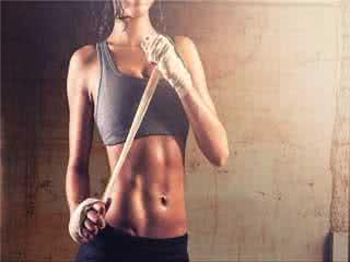 女生腹肌多久能练出来 女生怎么练腹肌