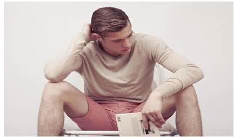 打羽毛球治疗颈椎病 颈椎病的自我治疗方法 打羽毛球治疗颈椎病