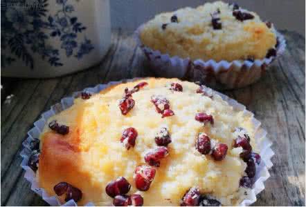 发面葡萄干丶大枣碎卷 揉面强迫症——葡萄干乡村面包（附冬天发面的小经验）