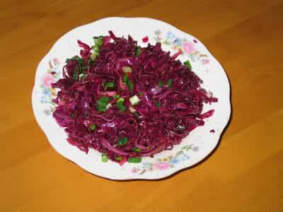 紫包菜怎么凉拌 爽脆凉拌紫包菜丝
