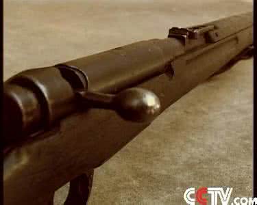 麻辣女兵之小米加步枪 步枪打飞机,谁之误?