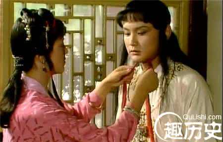 贾宝玉和袭人 贾宝玉跟袭人的云雨之事是谁第一个知道的？谁泄的密