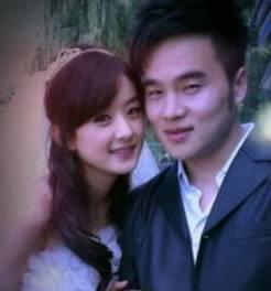 面容猥琐 面容猥琐 赵丽颖5年前结婚照被扒，男方面容猥琐难以接受