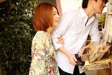 赞美男性的词语 初次约会时男性希望得到的三点赞美