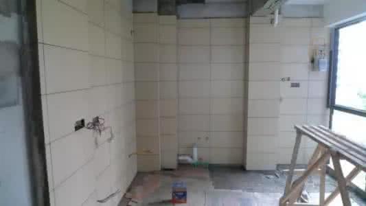 装修房子铺瓷砖要几天 瓷砖上贴瓷砖 装修扫盲之瓷砖铺贴