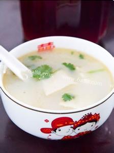 豆腐鱼汤的做法 【图文】白胡椒豆腐鱼汤的做法大全,怎么做如何做好吃