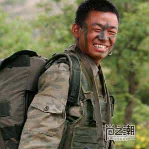 士兵突击许三多翻单杠 士兵突击经典台词 《士兵突击》许三多经典台词