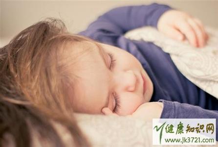 心烦睡不着怎么办 心烦失眠，睡不着，中医就推2个穴，调和阴阳、睡觉香