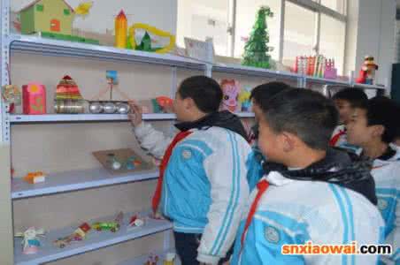 控烟领导小组及职责 红楼小学控烟领导小组及控烟工作职责