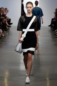 低调度假酒店 Calvin Klein Collection 2012早春度假系列 简单而低调的时尚