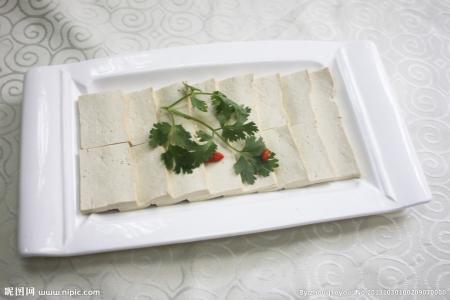 吃了臭豆腐大便黑色 冬天是吃黑豆腐的最好季节——【双味嫩豆腐