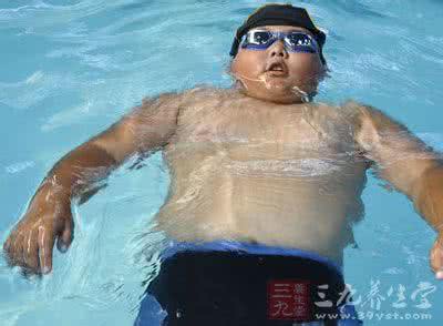 挪威首相索尔贝格体重 挪威探讨儿童体重与成人的区别