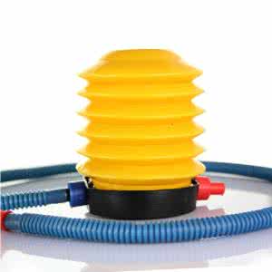 脚踩打气筒怎么打气球 脚踩打气筒怎么打气球？