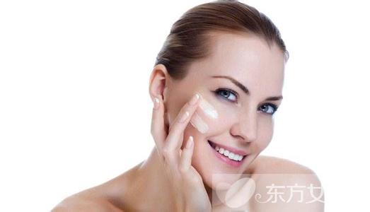 水嫩肌肤 据说那些肌肤水嫩的人,冬天都这样喝水