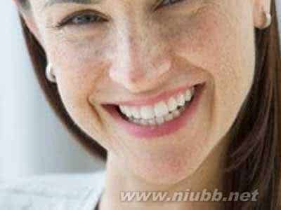 中医治疗雀斑 面部雀斑中医治疗方法     如何治疗面部雀斑，去雀斑最有效方法