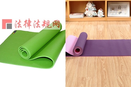 如何挑选瑜伽垫 购买瑜伽垫 教你正确挑选适合自己的瑜伽垫