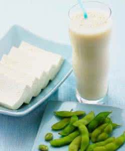 痛风能吃豆腐吗 痛风可以吃豆腐、豆浆、豌豆？有点意外！