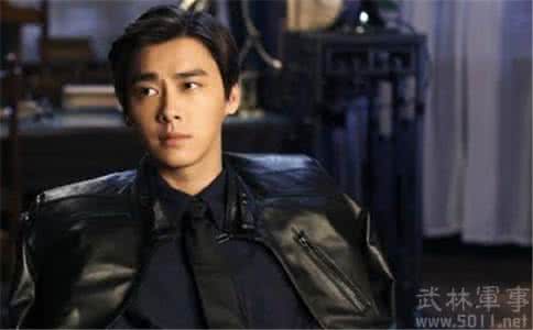 李易峰麻雀陈深 麻雀男主陈深由李易峰饰演 为角色学理发 陈深李易峰
