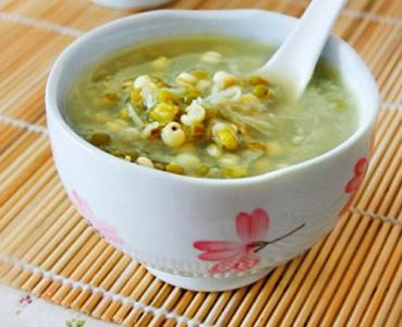 绿豆薏苡仁汤 绿豆薏苡仁汤 绿豆苡仁粥瘦脸-盘点瘦脸食谱