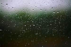天气预报小雨会下雨吗 梦见下雨 梦见下小雨