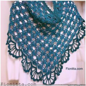 漂亮披肩钩针钩法视频 可爱的妈妈和你一起钩制漂亮的披肩（巧遇）