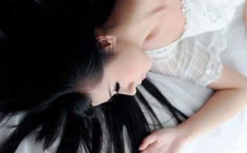 女性为什么会月经推迟 女性为什么会月经推迟 月经对于女性有哪几种好处
