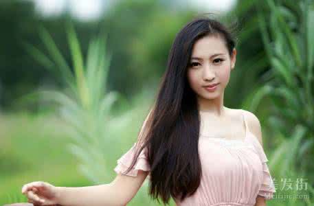 单眼皮女生有气质魅力 气质温婉的女生什么样 十分的有魅力,让你穿出知性温婉的气质!