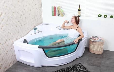 浴缸款式 5款精美浴缸推荐，带你享受舒适生活