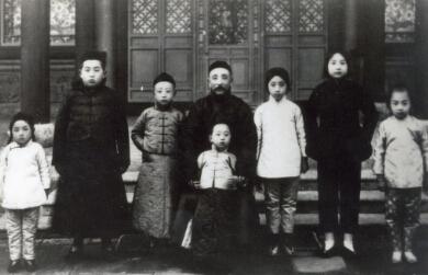 蒋介石和张学良结拜 段祺瑞为什么坚决不肯让儿子和张学良结拜兄弟