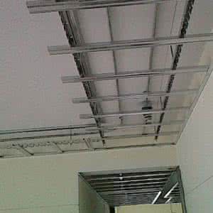 轻钢龙骨吊顶施工工艺 轻钢龙骨吊顶施工工艺 轻钢龙骨吊顶施工工艺_轻钢龙骨吊顶质量问题