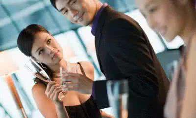 第一次约会注意什么 第一次约会女人会注意哪些方面？