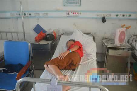 增城区组织部长陈小华 小华在家里修理 小华在家里，和谁长得最像
