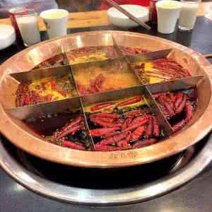 吃完火锅头发有味道 身上火锅味怎么除 吃完火锅巧去身上的火锅味~