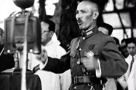 蒋介石生辰八字解析 解蒋介石亲自圈定的“中国领导人”暗杀对象