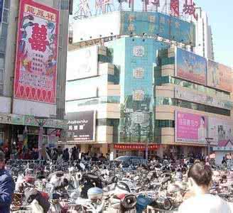 天津批发衣服市场在哪 天津服装批发市场有哪些
