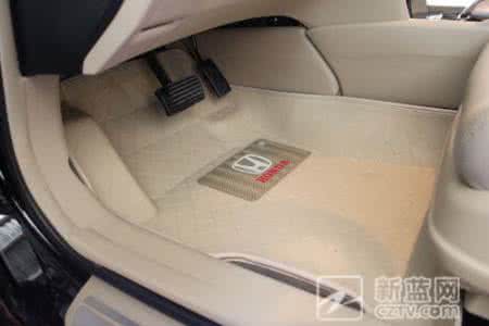 汽车脚垫 甲醛 近八成汽车脚垫甲醛超限 最严重的超127.3倍